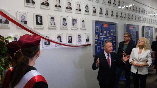 V Zjazd Absolwentów i Nauczycieli i 75-lecie II Liceum Ogólnokształcącego w Chełmie cz. II [GALERIA ZDJĘĆ]