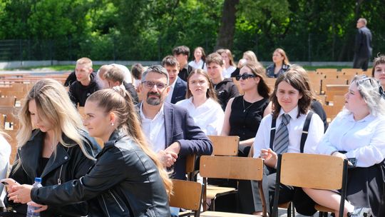 V Zjazd Absolwentów i Nauczycieli i 75-lecie II Liceum Ogólnokształcącego w Chełmie cz. II [GALERIA ZDJĘĆ]