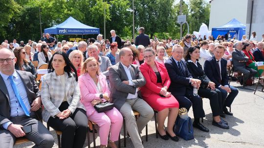 V Zjazd Absolwentów i Nauczycieli i 75-lecie II Liceum Ogólnokształcącego w Chełmie cz. II [GALERIA ZDJĘĆ]