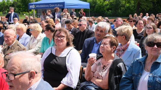 V Zjazd Absolwentów i Nauczycieli i 75-lecie II Liceum Ogólnokształcącego w Chełmie cz. II [GALERIA ZDJĘĆ]