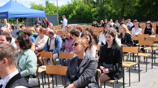 V Zjazd Absolwentów i Nauczycieli i 75-lecie II Liceum Ogólnokształcącego w Chełmie cz. II [GALERIA ZDJĘĆ]