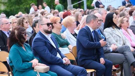 V Zjazd Absolwentów i Nauczycieli i 75-lecie II Liceum Ogólnokształcącego w Chełmie cz. II [GALERIA ZDJĘĆ]