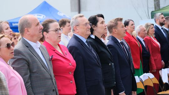 V Zjazd Absolwentów i Nauczycieli i 75-lecie II Liceum Ogólnokształcącego w Chełmie cz. II [GALERIA ZDJĘĆ]