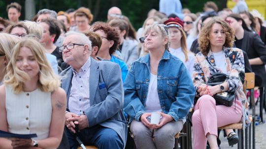 V Zjazd Absolwentów i Nauczycieli i 75-lecie II Liceum Ogólnokształcącego w Chełmie cz. II [GALERIA ZDJĘĆ]
