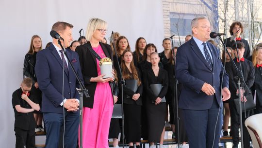 V Zjazd Absolwentów i Nauczycieli i 75-lecie II Liceum Ogólnokształcącego w Chełmie cz. II [GALERIA ZDJĘĆ]