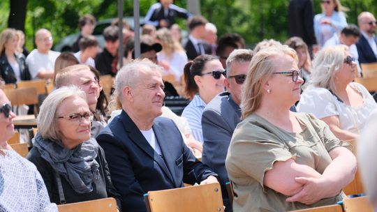 V Zjazd Absolwentów i Nauczycieli i 75-lecie II Liceum Ogólnokształcącego w Chełmie cz. II [GALERIA ZDJĘĆ]