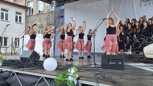 V Zjazd Absolwentów i Nauczycieli i 75-lecie II Liceum Ogólnokształcącego w Chełmie cz. II [GALERIA ZDJĘĆ]