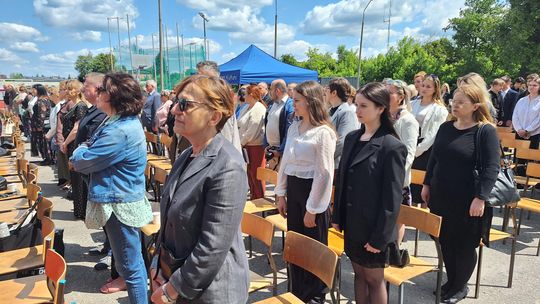 V Zjazd Absolwentów i Nauczycieli i 75-lecie II Liceum Ogólnokształcącego w Chełmie cz. II [GALERIA ZDJĘĆ]