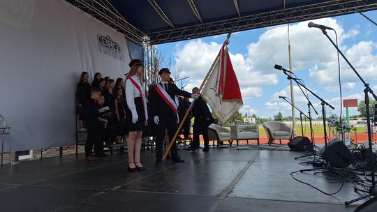 V Zjazd Absolwentów i Nauczycieli i 75-lecie II Liceum Ogólnokształcącego w Chełmie cz. II [GALERIA ZDJĘĆ]