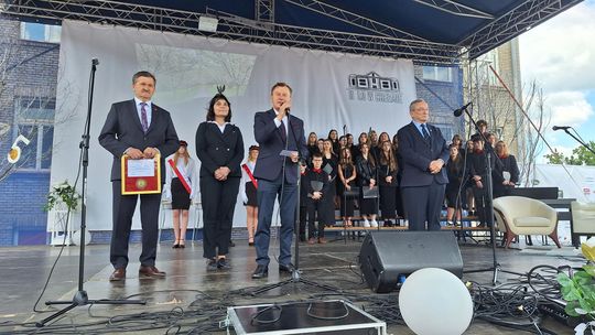 V Zjazd Absolwentów i Nauczycieli i 75-lecie II Liceum Ogólnokształcącego w Chełmie cz. II [GALERIA ZDJĘĆ]