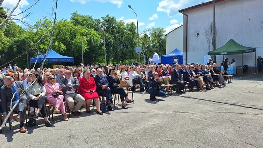 V Zjazd Absolwentów i Nauczycieli i 75-lecie II Liceum Ogólnokształcącego w Chełmie cz. II [GALERIA ZDJĘĆ]