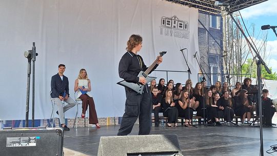 V Zjazd Absolwentów i Nauczycieli i 75-lecie II Liceum Ogólnokształcącego w Chełmie cz. II [GALERIA ZDJĘĆ]