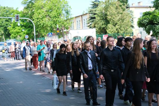 V Zjazd Absolwentów i Nauczycieli i 75-lecie II Liceum Ogólnokształcącego w Chełmie cz. I [GALERIA ZDJĘĆ]