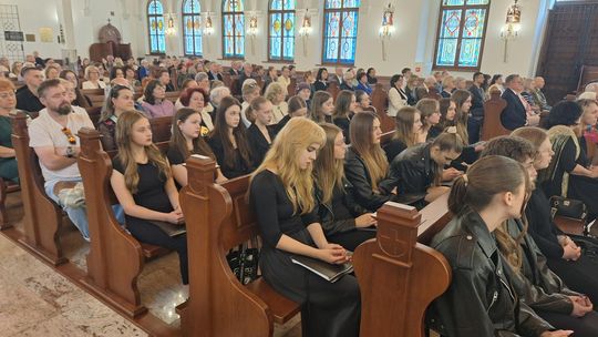 V Zjazd Absolwentów i Nauczycieli i 75-lecie II Liceum Ogólnokształcącego w Chełmie cz. I [GALERIA ZDJĘĆ]