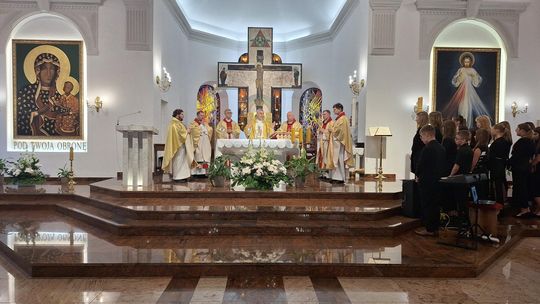 V Zjazd Absolwentów i Nauczycieli i 75-lecie II Liceum Ogólnokształcącego w Chełmie cz. I [GALERIA ZDJĘĆ]