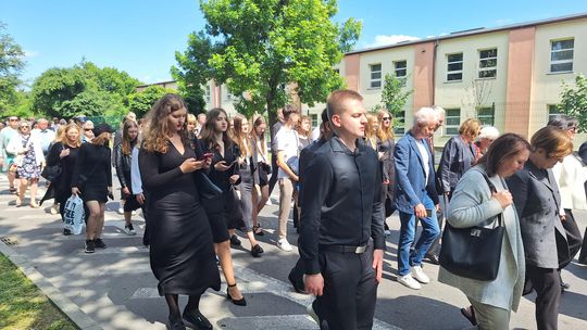 V Zjazd Absolwentów i Nauczycieli i 75-lecie II Liceum Ogólnokształcącego w Chełmie cz. I [GALERIA ZDJĘĆ]