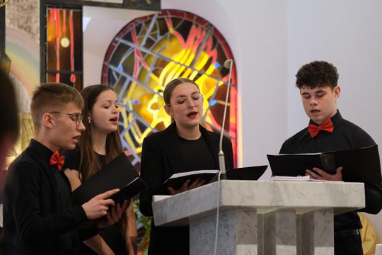 V Zjazd Absolwentów i Nauczycieli i 75-lecie II Liceum Ogólnokształcącego w Chełmie cz. I [GALERIA ZDJĘĆ]