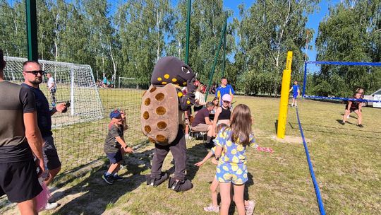 Gm. Siedliszcze. Otwarcie boiska w Chojnie Nowym Pierwszym [GALERIA ZDJĘĆ]