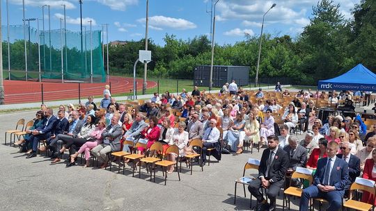 V Zjazd Absolwentów i Nauczycieli i 75-lecie II Liceum Ogólnokształcącego w Chełmie cz. II [GALERIA ZDJĘĆ]