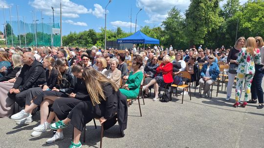 V Zjazd Absolwentów i Nauczycieli i 75-lecie II Liceum Ogólnokształcącego w Chełmie cz. II [GALERIA ZDJĘĆ]