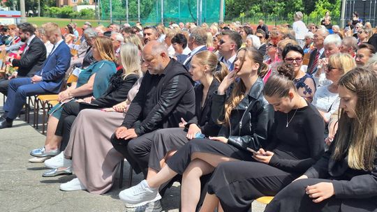 V Zjazd Absolwentów i Nauczycieli i 75-lecie II Liceum Ogólnokształcącego w Chełmie cz. II [GALERIA ZDJĘĆ]