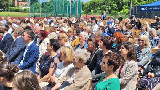 V Zjazd Absolwentów i Nauczycieli i 75-lecie II Liceum Ogólnokształcącego w Chełmie cz. II [GALERIA ZDJĘĆ]