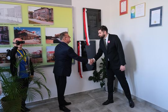 V Zjazd Absolwentów i Nauczycieli i 75-lecie II Liceum Ogólnokształcącego w Chełmie cz. II [GALERIA ZDJĘĆ]