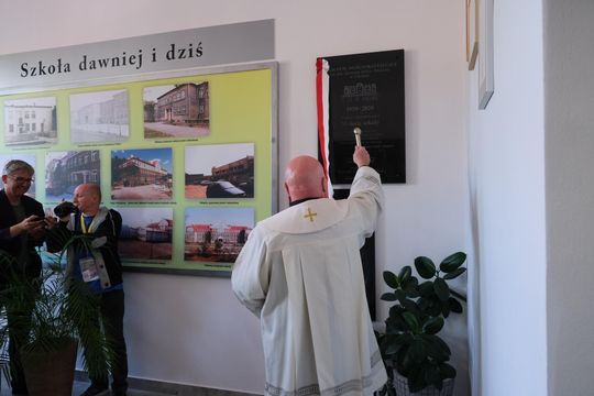 V Zjazd Absolwentów i Nauczycieli i 75-lecie II Liceum Ogólnokształcącego w Chełmie cz. II [GALERIA ZDJĘĆ]