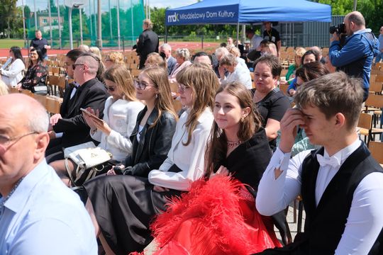 V Zjazd Absolwentów i Nauczycieli i 75-lecie II Liceum Ogólnokształcącego w Chełmie cz. II [GALERIA ZDJĘĆ]