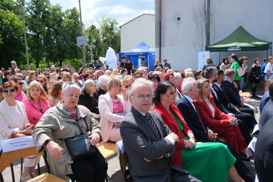 V Zjazd Absolwentów i Nauczycieli i 75-lecie II Liceum Ogólnokształcącego w Chełmie cz. II [GALERIA ZDJĘĆ]