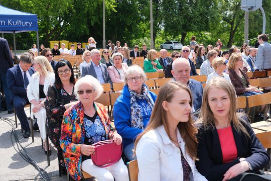 V Zjazd Absolwentów i Nauczycieli i 75-lecie II Liceum Ogólnokształcącego w Chełmie cz. II [GALERIA ZDJĘĆ]