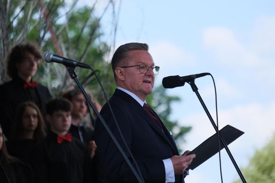 V Zjazd Absolwentów i Nauczycieli i 75-lecie II Liceum Ogólnokształcącego w Chełmie cz. II [GALERIA ZDJĘĆ]