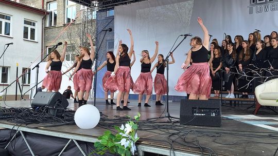 V Zjazd Absolwentów i Nauczycieli i 75-lecie II Liceum Ogólnokształcącego w Chełmie cz. II [GALERIA ZDJĘĆ]