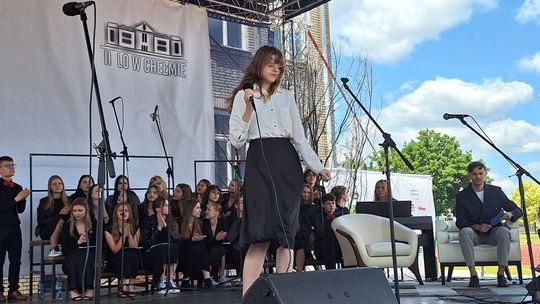 V Zjazd Absolwentów i Nauczycieli i 75-lecie II Liceum Ogólnokształcącego w Chełmie cz. II [GALERIA ZDJĘĆ]