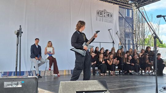 V Zjazd Absolwentów i Nauczycieli i 75-lecie II Liceum Ogólnokształcącego w Chełmie cz. II [GALERIA ZDJĘĆ]