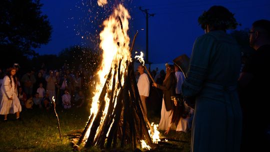 Krasnystaw. XI Palinocka pod Światowidem - magiczna sobótkowa noc nad Wieprzem [GALERIA ZDJĘĆ]