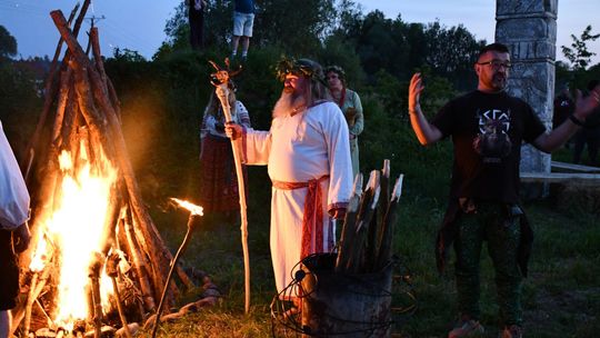 Krasnystaw. XI Palinocka pod Światowidem - magiczna sobótkowa noc nad Wieprzem [GALERIA ZDJĘĆ]