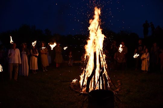 Krasnystaw. XI Palinocka pod Światowidem - magiczna sobótkowa noc nad Wieprzem [GALERIA ZDJĘĆ]