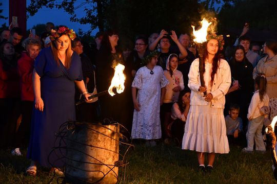 Krasnystaw. XI Palinocka pod Światowidem - magiczna sobótkowa noc nad Wieprzem [GALERIA ZDJĘĆ]