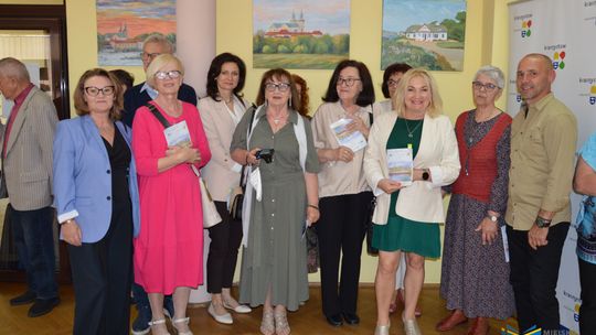 Krasnystaw. Wernisaż wystawy "Pędzlem o Krasnymstawie" [GALERIA ZDJĘĆ]