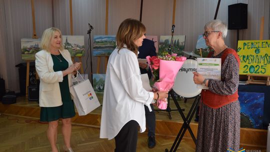 Krasnystaw. Wernisaż wystawy "Pędzlem o Krasnymstawie" [GALERIA ZDJĘĆ]