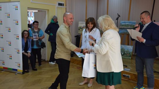 Krasnystaw. Wernisaż wystawy "Pędzlem o Krasnymstawie" [GALERIA ZDJĘĆ]