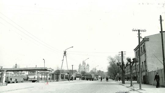 Te zdjęcia są jak brama do innego czasu. Zobaczcie Chełm sprzed pół wieku... [GALERIA ZDJĘĆ]