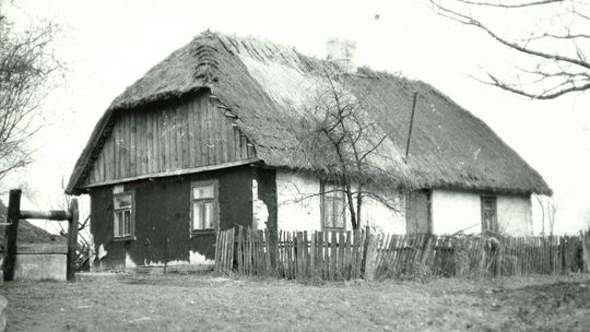 Te zdjęcia są jak brama do innego czasu. Zobaczcie Chełm sprzed pół wieku... [GALERIA ZDJĘĆ]