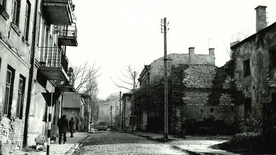 Te zdjęcia są jak brama do innego czasu. Zobaczcie Chełm sprzed pół wieku... [GALERIA ZDJĘĆ]