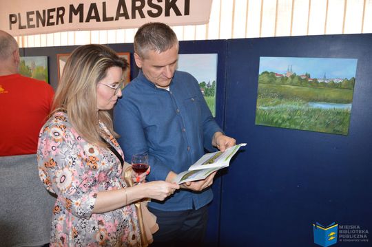 Krasnystaw. Wernisaż wystawy "Pędzlem o Krasnymstawie" [GALERIA ZDJĘĆ]
