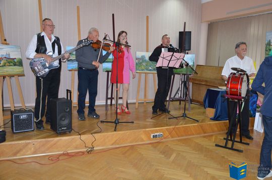 Krasnystaw. Wernisaż wystawy "Pędzlem o Krasnymstawie" [GALERIA ZDJĘĆ]