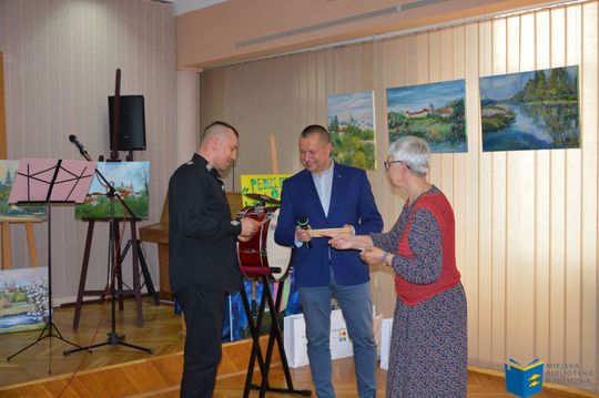 Krasnystaw. Wernisaż wystawy "Pędzlem o Krasnymstawie" [GALERIA ZDJĘĆ]