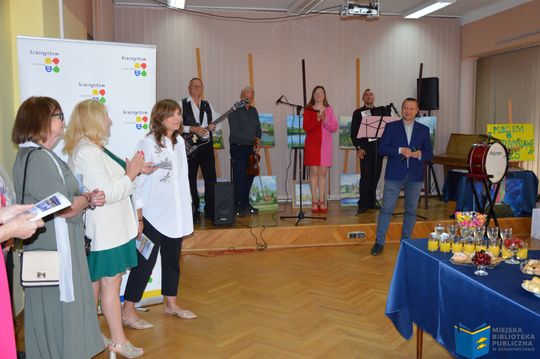 Krasnystaw. Wernisaż wystawy "Pędzlem o Krasnymstawie" [GALERIA ZDJĘĆ]