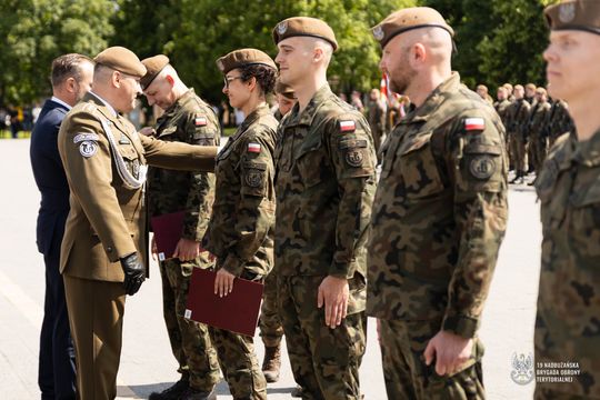 Uroczysta przysięga wojskowa żołnierzy Terytorialnej Służby Wojskowej [ZDJĘCIA]
